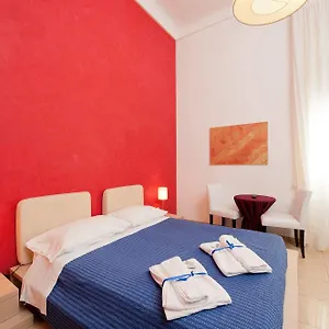 Bed & Breakfast H, Lecce